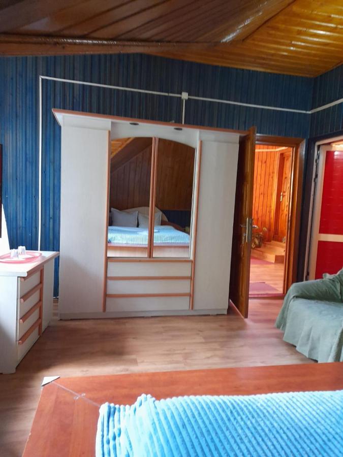 Barlogul Ursilor Lepsa Hotel Bagian luar foto