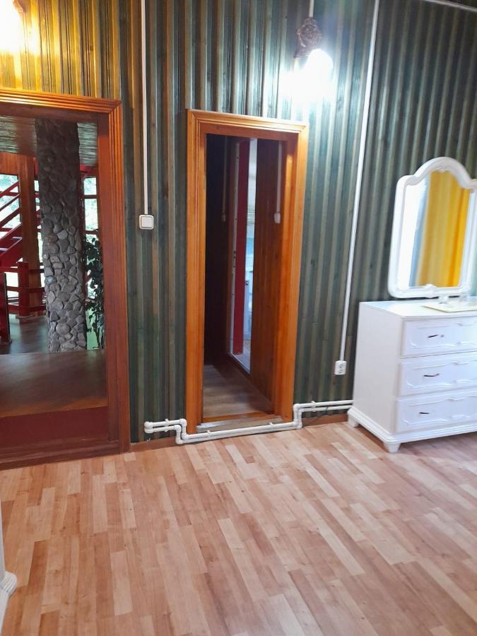 Barlogul Ursilor Lepsa Hotel Bagian luar foto
