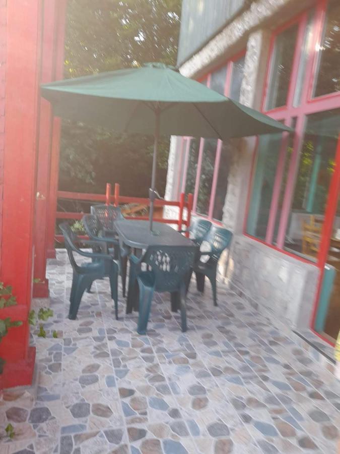 Barlogul Ursilor Lepsa Hotel Bagian luar foto